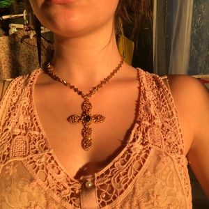 ✨Renaissance, Italian crucifix necklace✨